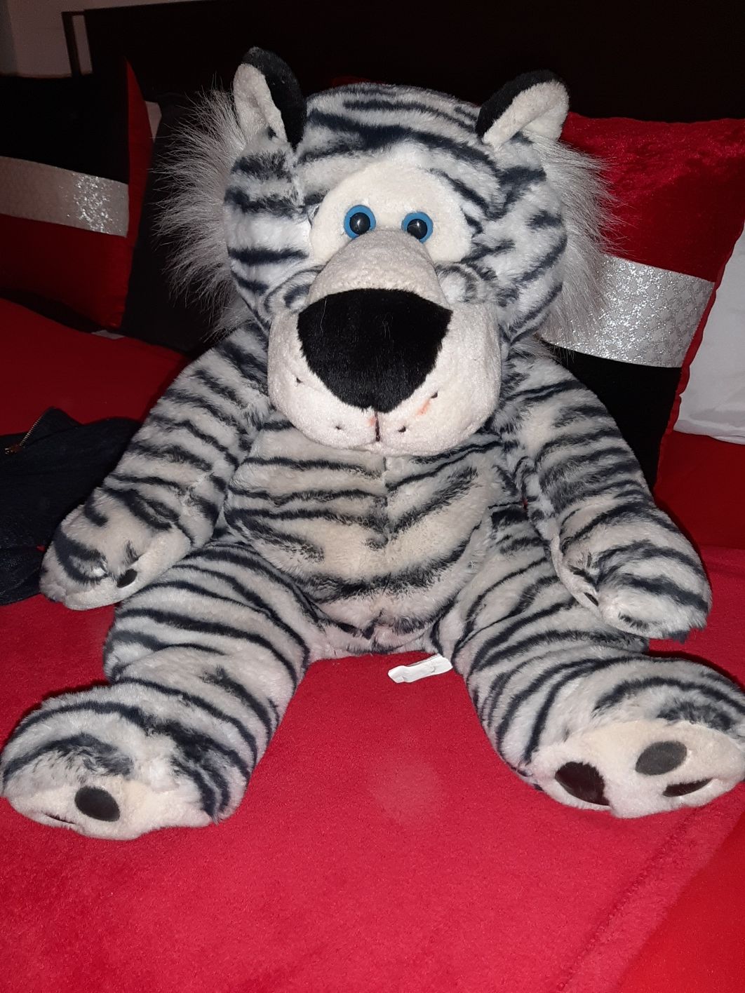 Vendo peluche em otimo estado para desocupar