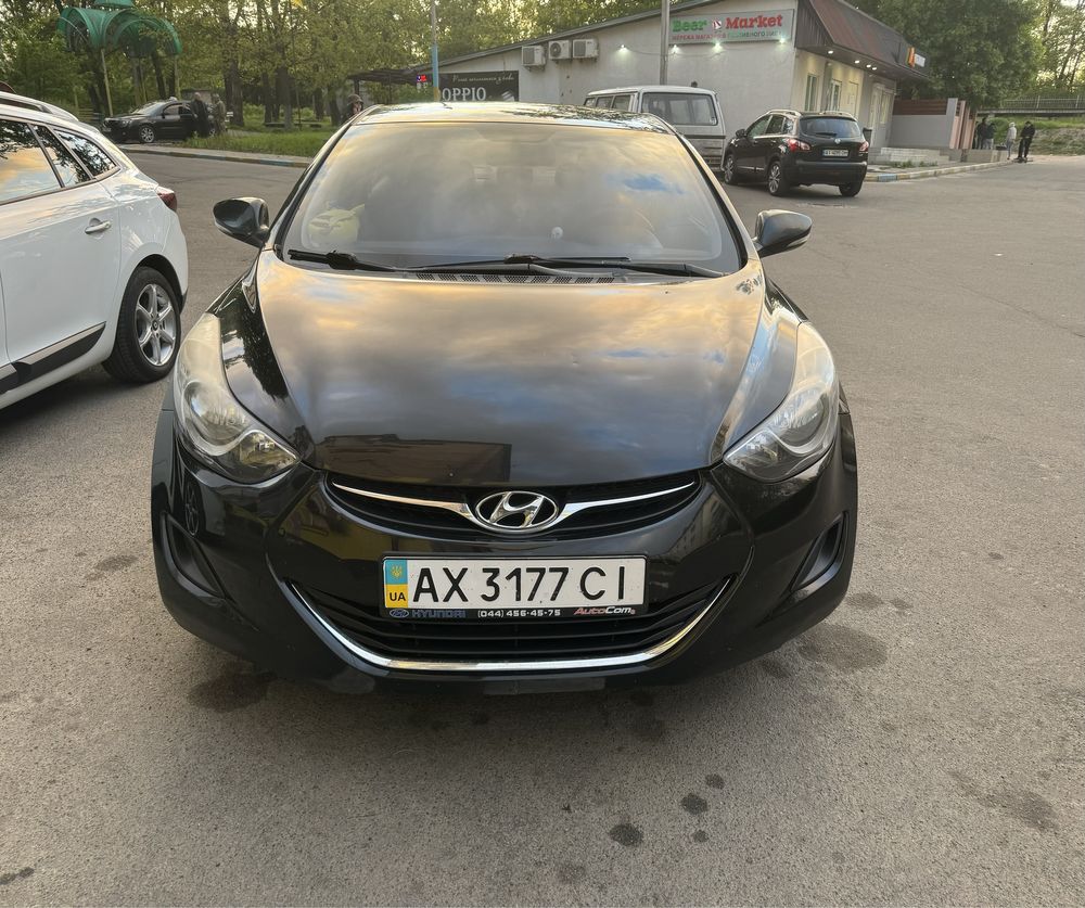 Hyundai Elantra 2011