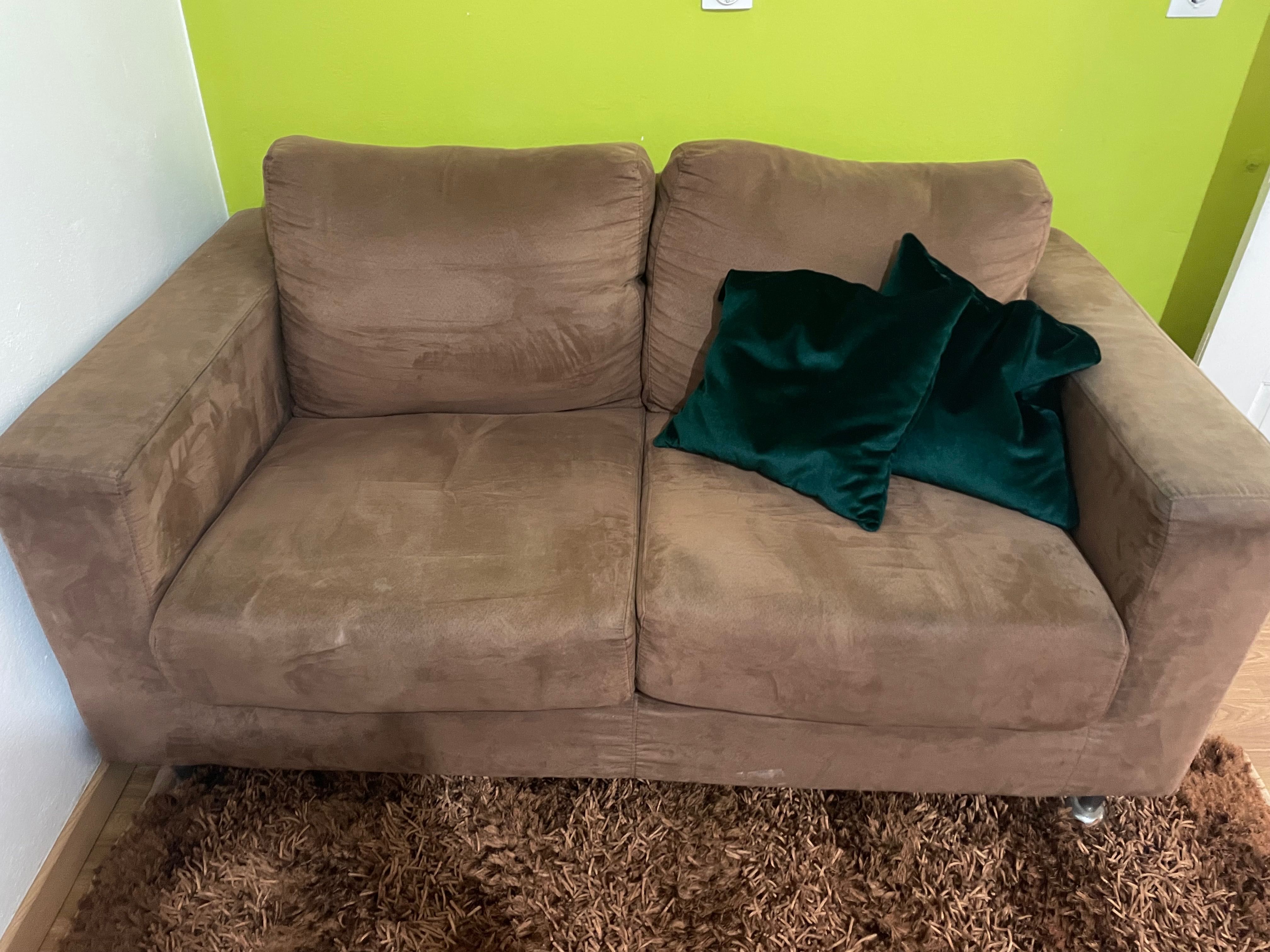 Vendo sofa de dois lugares