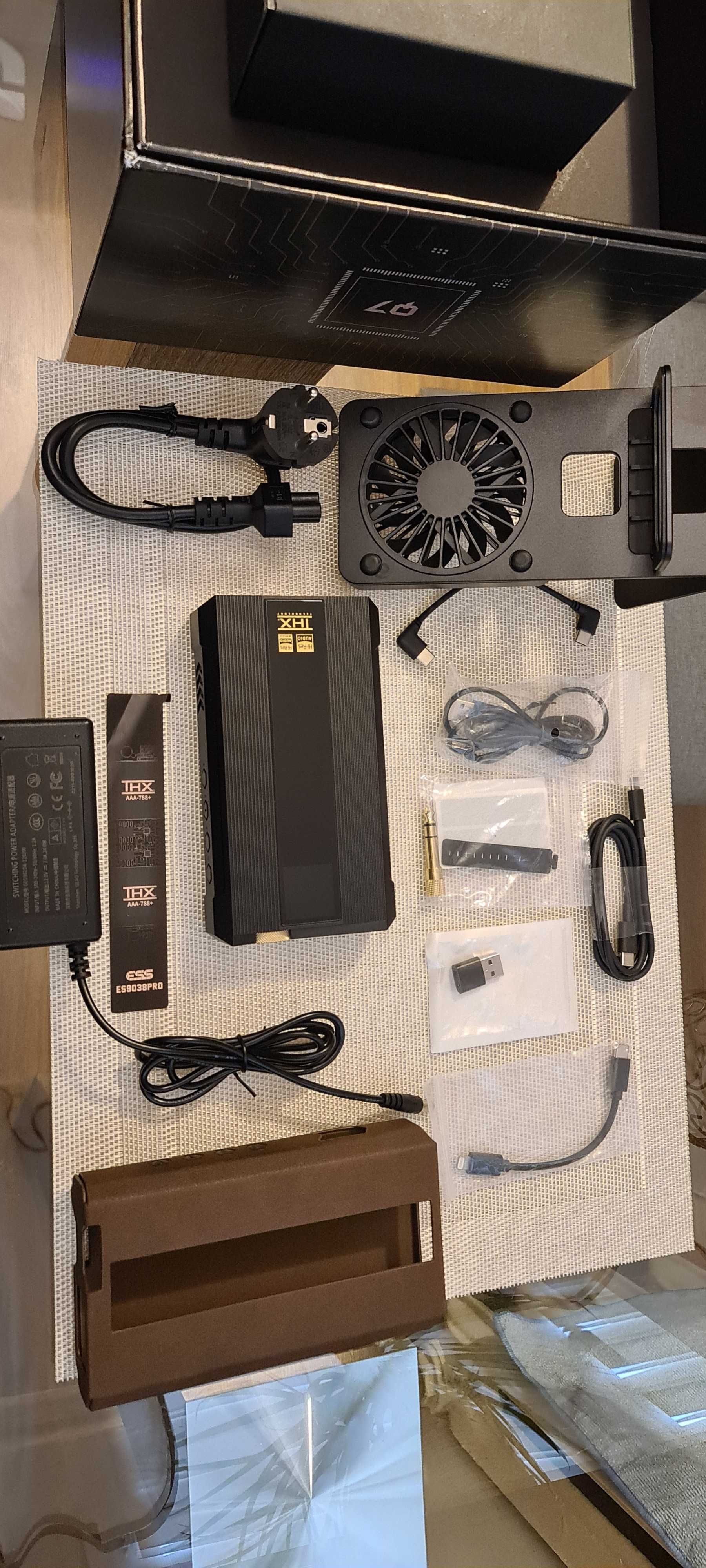 Wzmacniacz/DAC FiiO Q7 (ES9038pro + THX AAA788+)