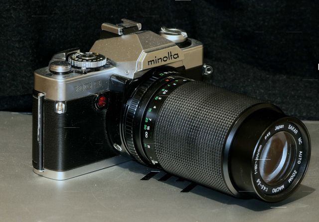 aparat analogowy minolta xg9 obiektyw zoom vintage okazja