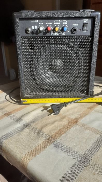 Wzmacniacz gitarowy GA-10