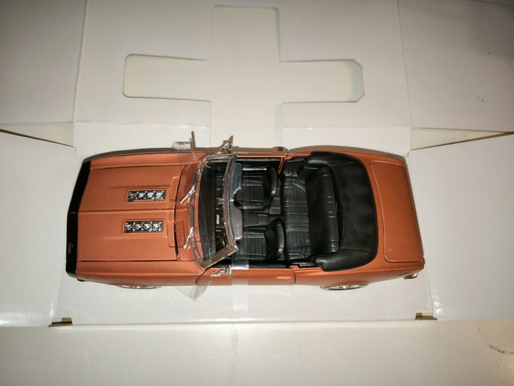 Chevrolet Camaro SS 396 Convertible 1968 - Model 1:24