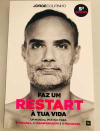 Vendo Livro Novo de Jorge Coutinho