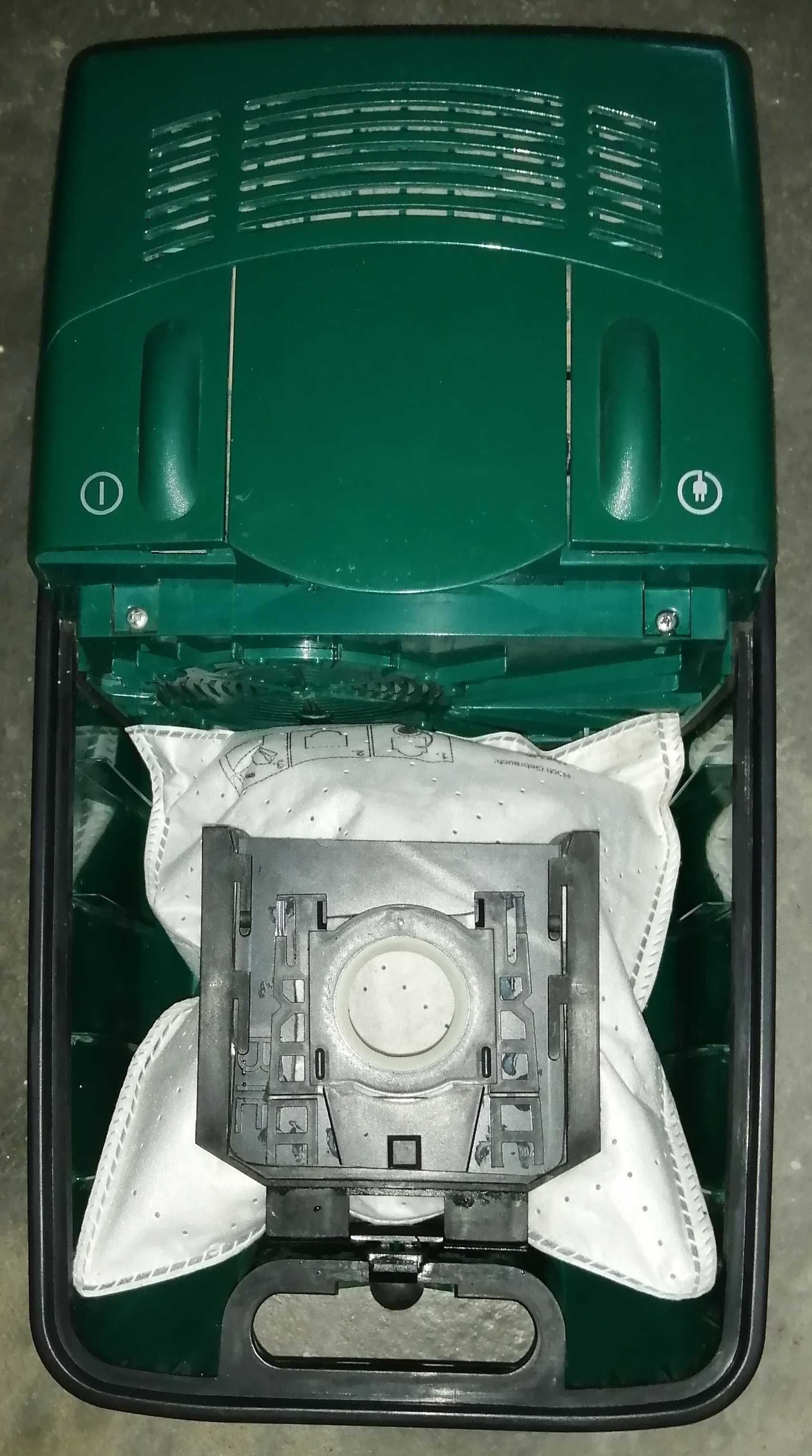Aspirador HOOVER Aria 1200