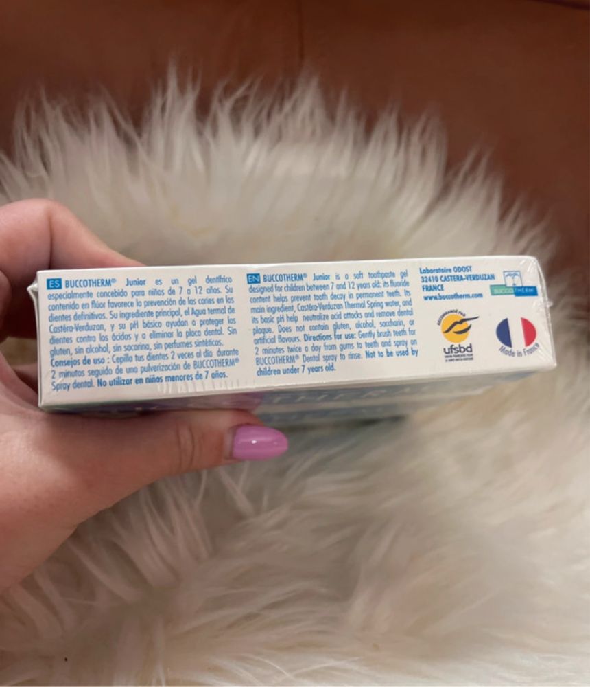 Gel dentífrico com flúor para crianças entre 7 a 12 anos