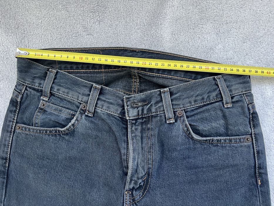 Жіночі джинси та шорти Levi’s (безкоштовно) розмір W26