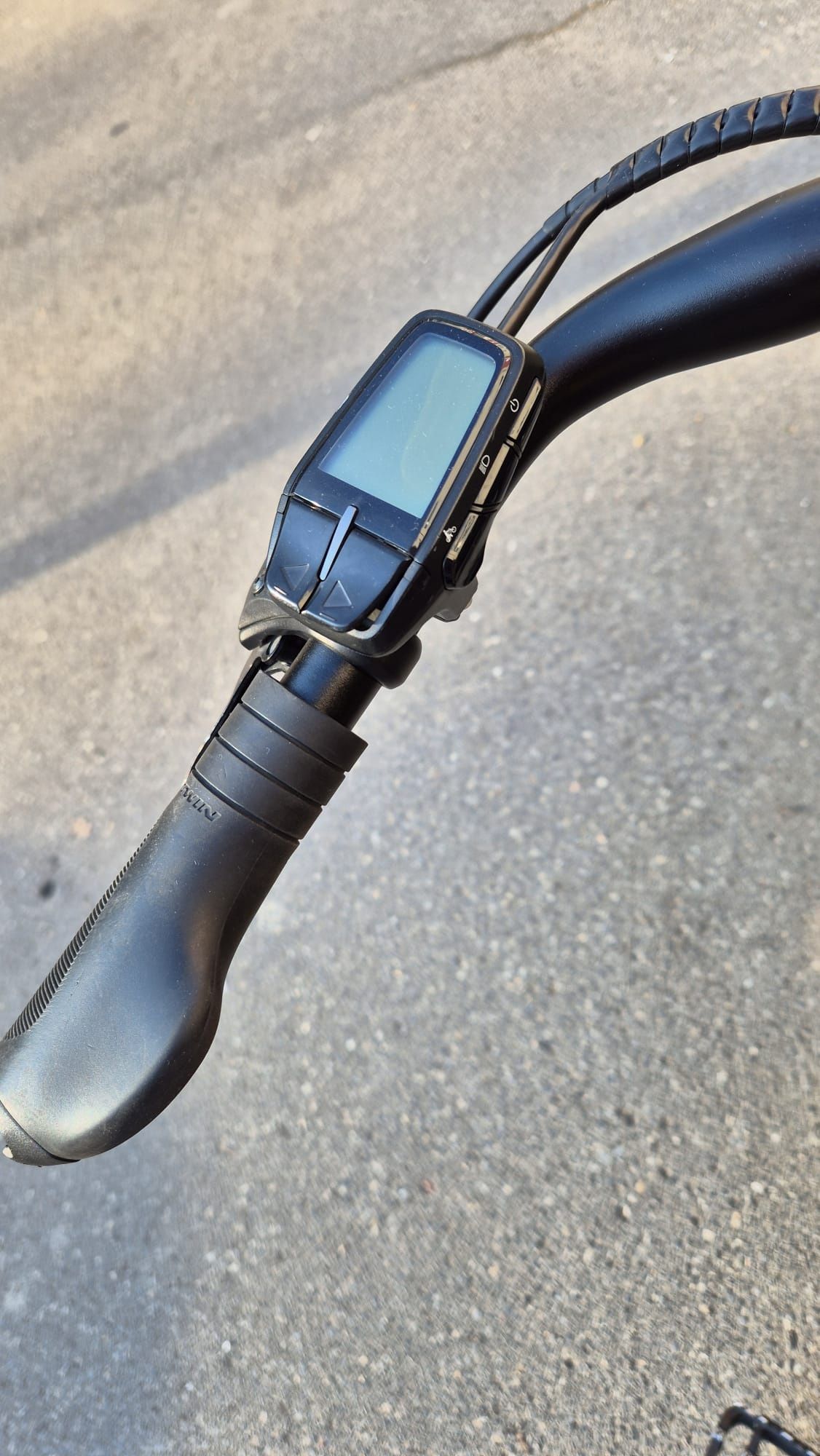 Rower elektryczny Winora Yukatan 8