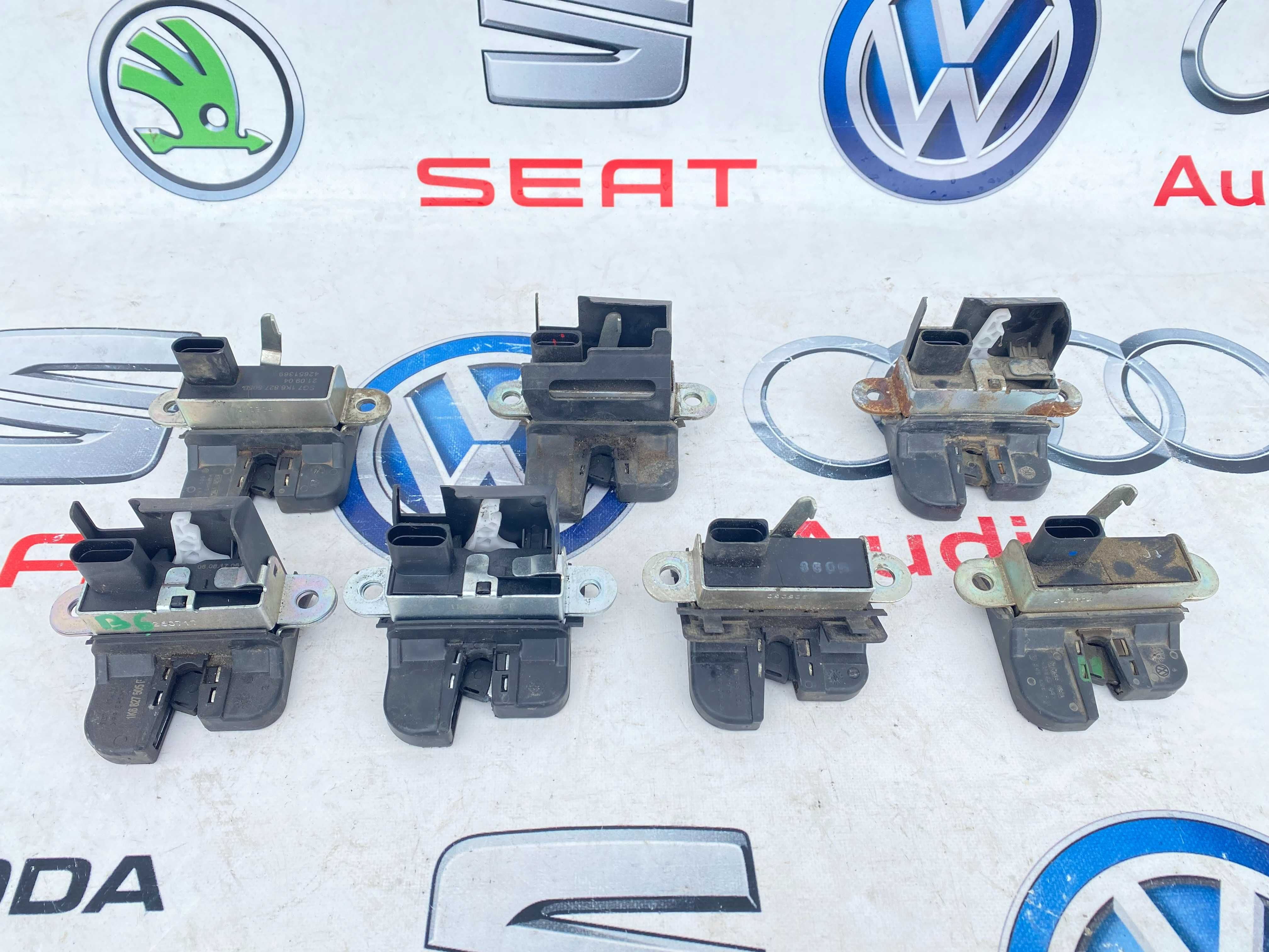 Замок задній кляпи ляди багажника Touran Passat B5 B6 B7 Golf 5 Seat