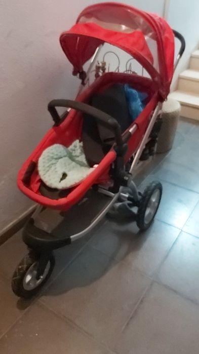 Vendo carrinho de bebé
