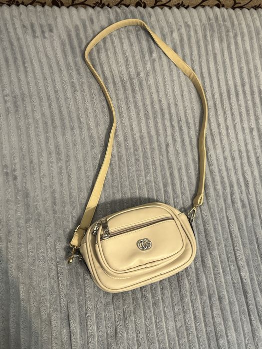 Ідеальна сумочка жіноча підійде на подарунок