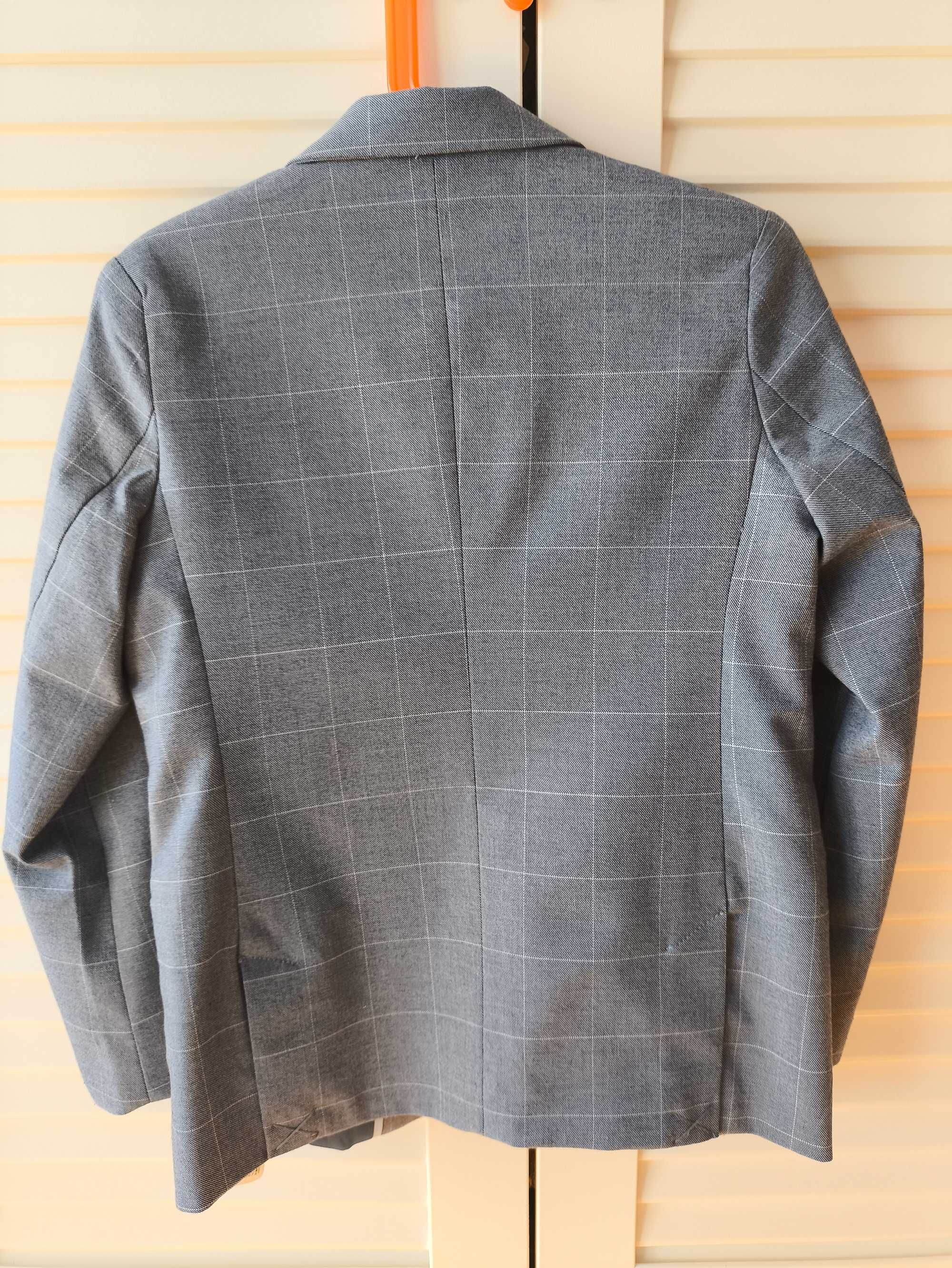 Garnitur chłopięcy Reserved r.122/128