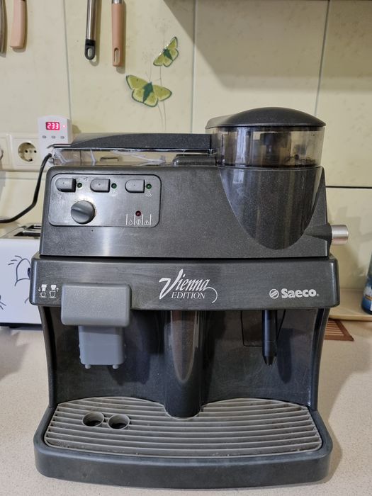 Продам кавомашину Saeco Vienna