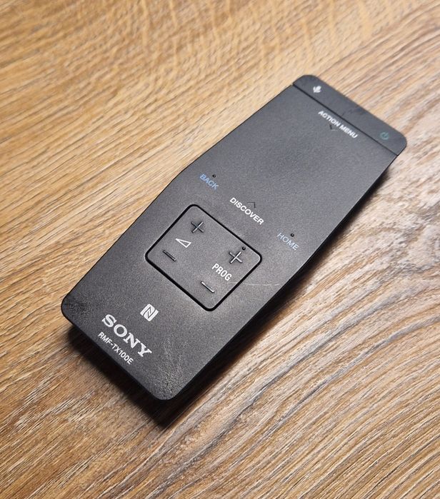 Pilot telewizora RMF-TX100e