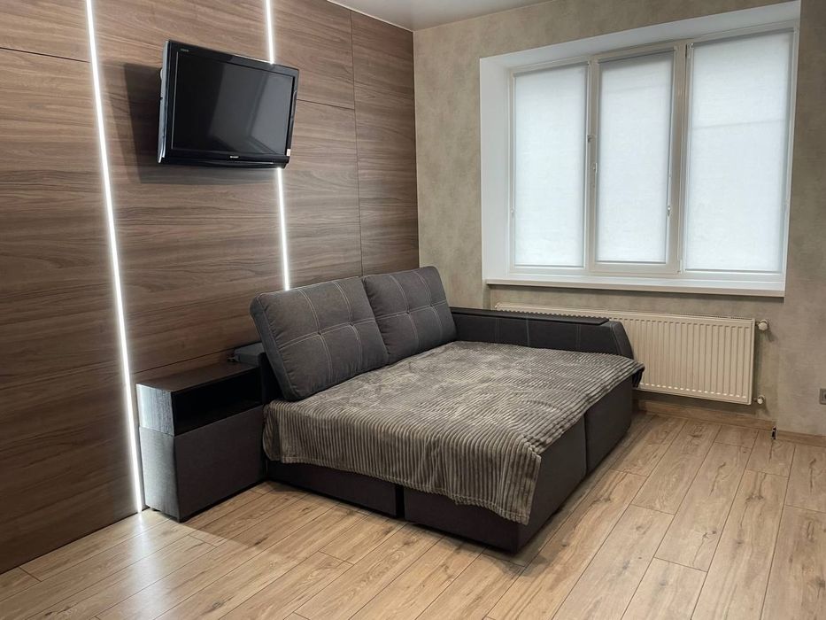 Оренда 1-к. студії в ЖК "Версаль Парк" біля парку Дубки