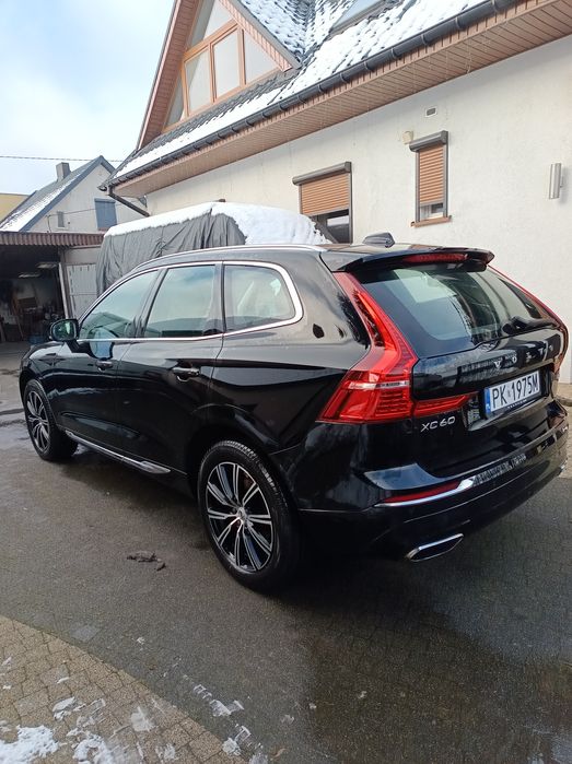 Volvo XC60 2021r,200km
