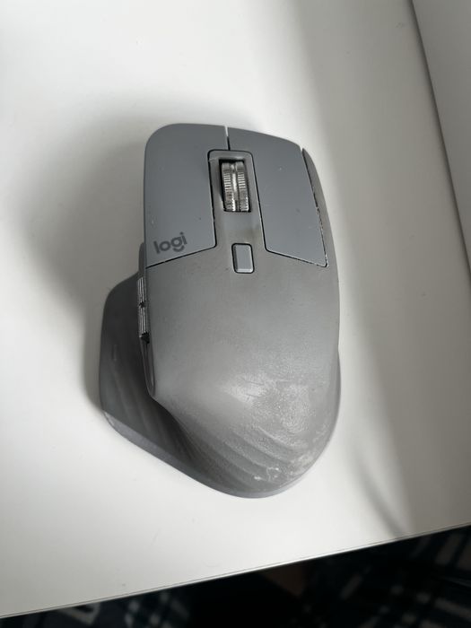 Logitech MX Master 3 - Cinza