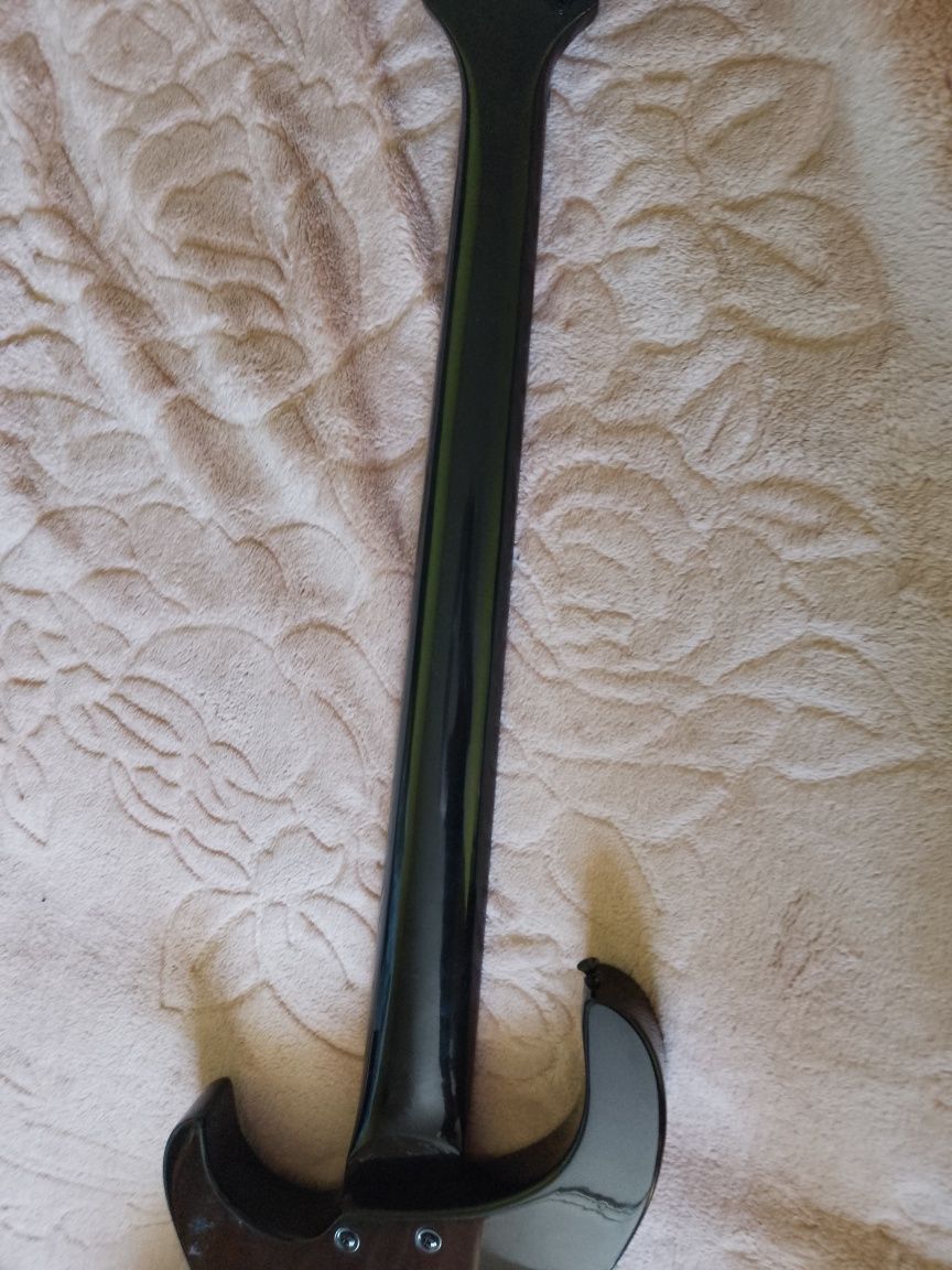 Gitara basowa Modulus Quantum 5 kopia