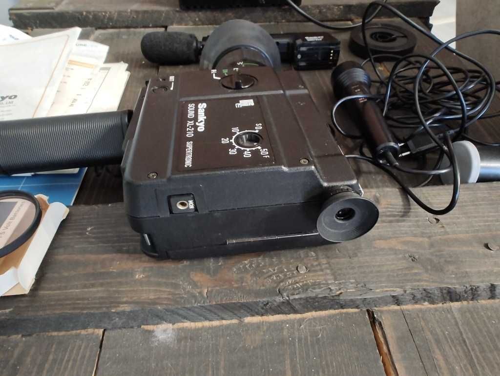 Kamera Sankyo Sound xl-210 z lat 70/80-tych