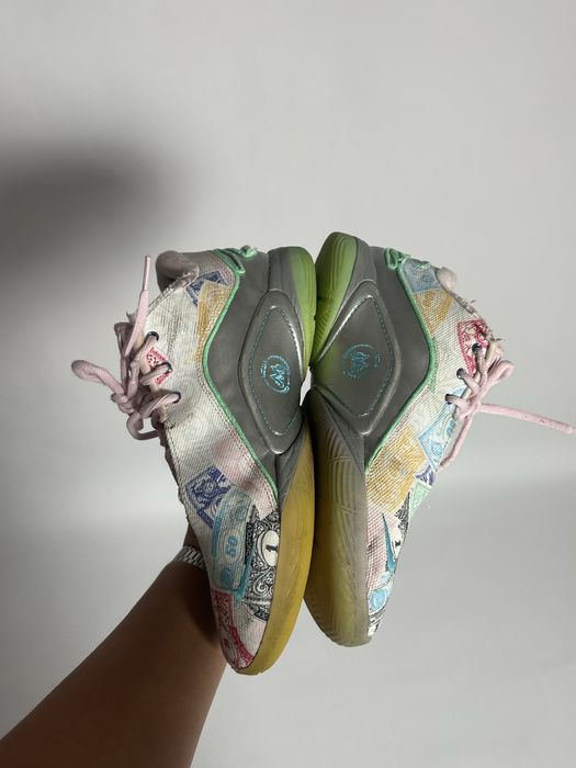 Баскетбольні кросівки Nike LeBron 22 Currency