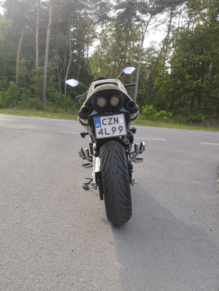 Suzuki GSR 600  2009r. 27tyś km.