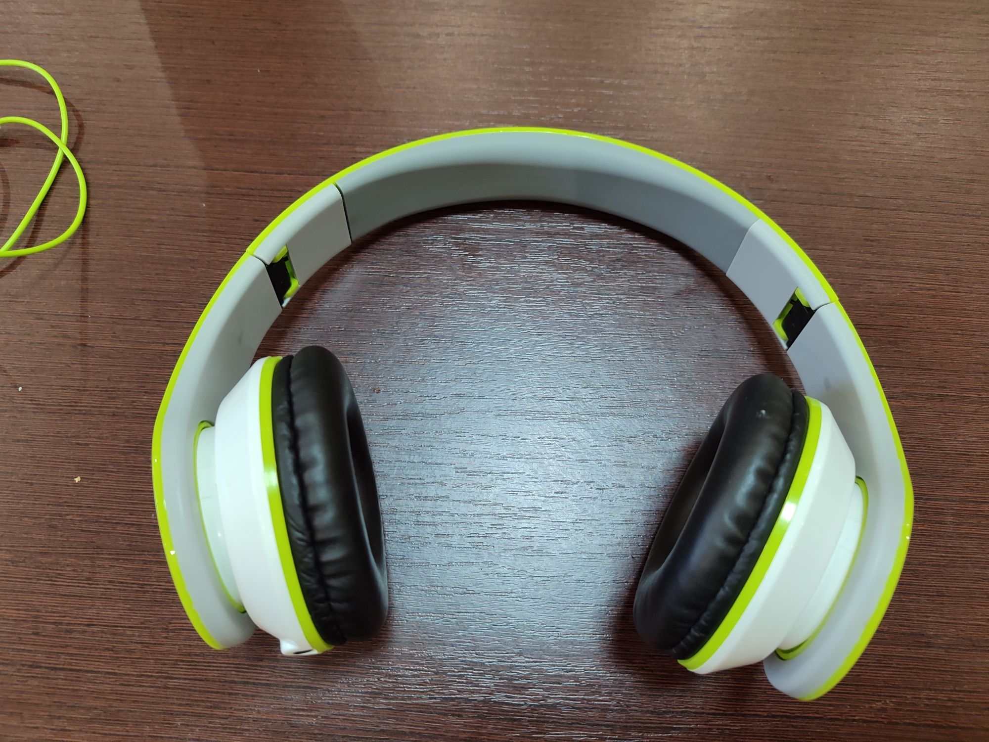 Навушники провідні повнорозмірні G.Sound D5024Gn