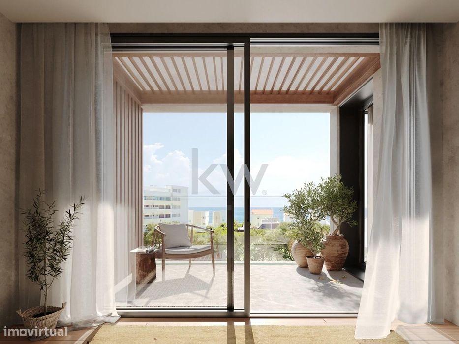 Moradia T4 de luxo com piscina privada e vista mar - Santa Cruz, Torre