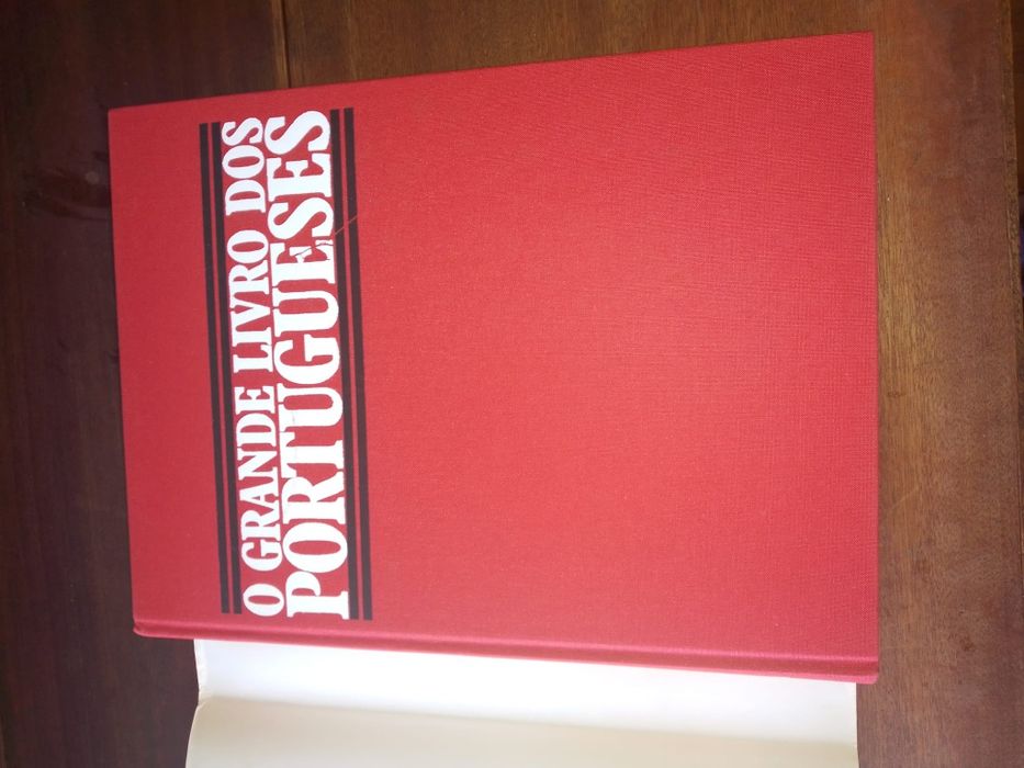 Livro " O grande livro dos portugueses"