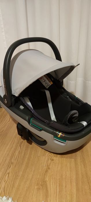Maxicosi babycoque Coral 360 + Base isofix
