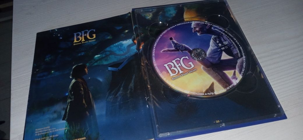 Bajka dla Dzieci DVD/CD "Bardzo Fajny Gigant"