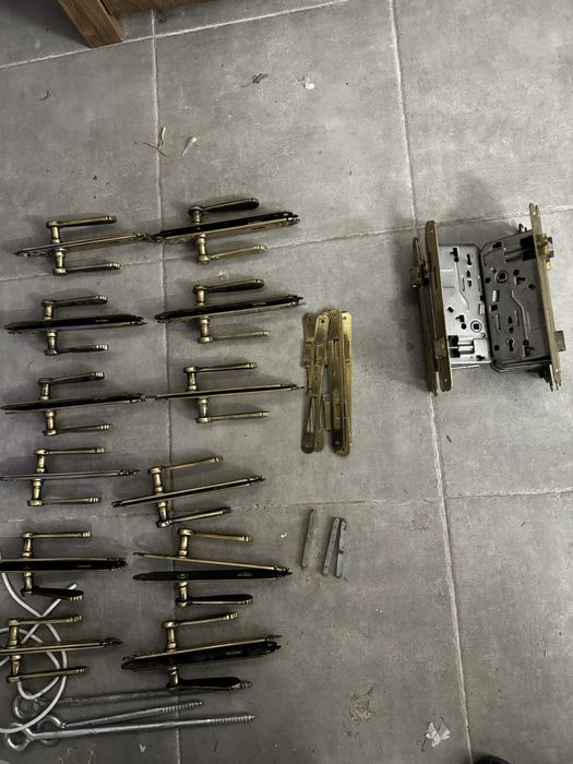 Stare Mosiezne zabytkowe klamki