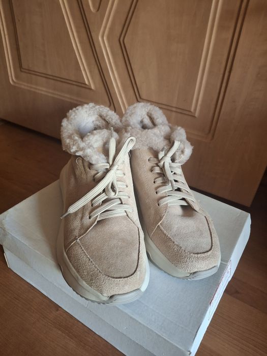 Зимові жіночі черевики,39р.