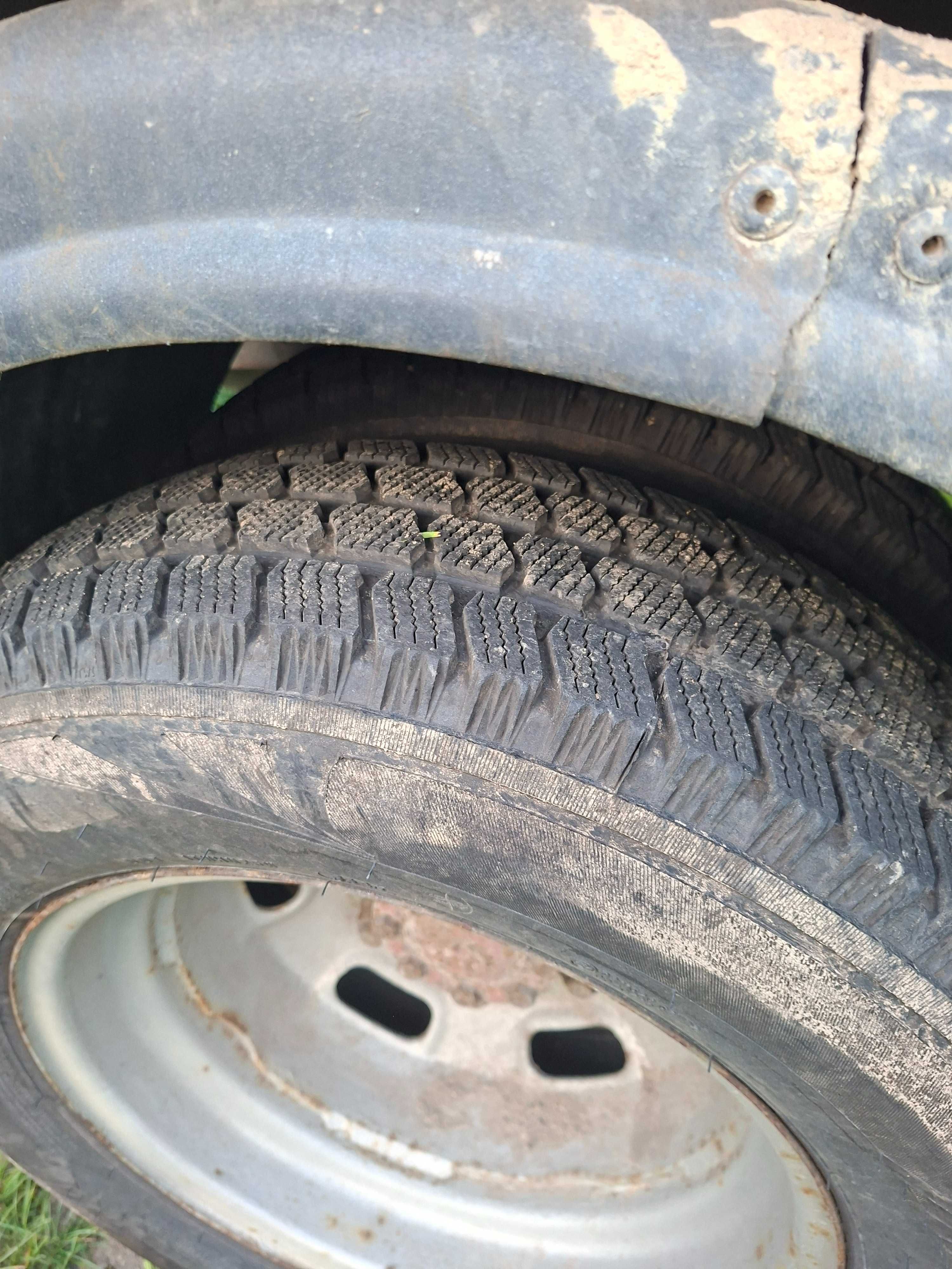 Sprzedam Iveco Daily wywrotka 2,8 D z hakiem