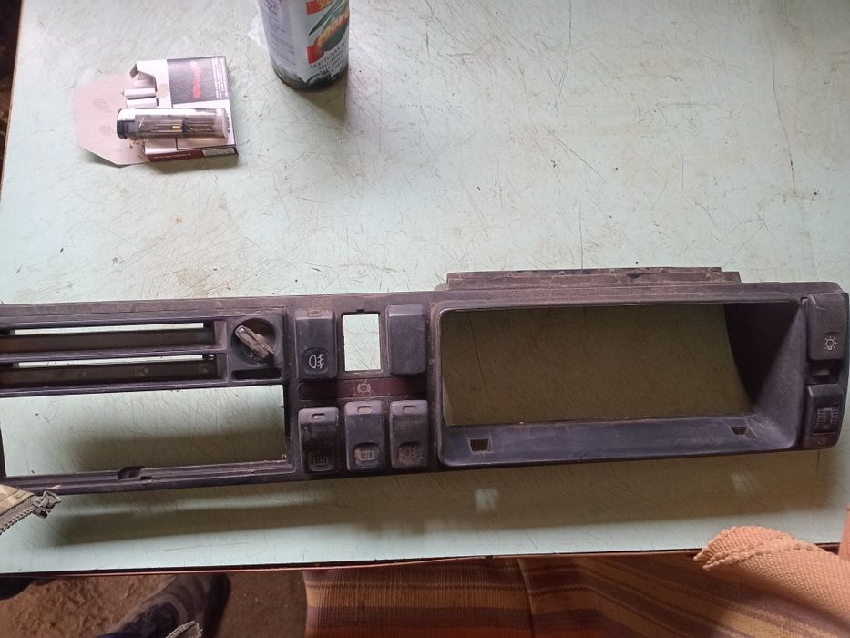 Продам рамку панели на гольф 2