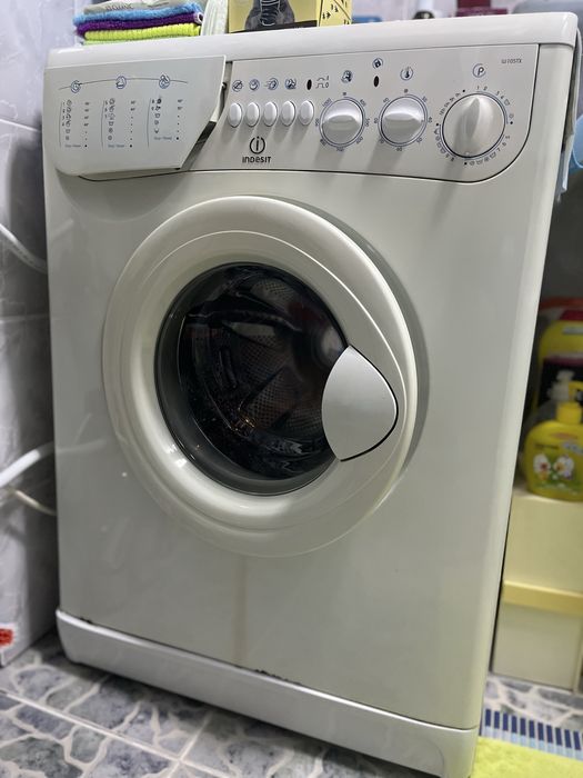 Стиральная машина Indesit