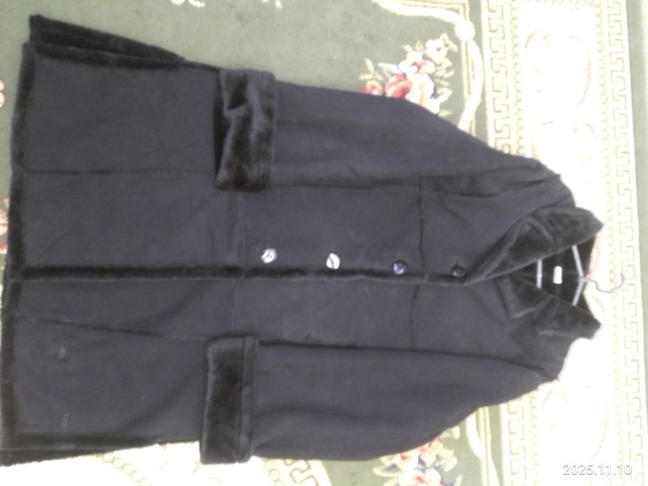 Пальто - дублёнка женская