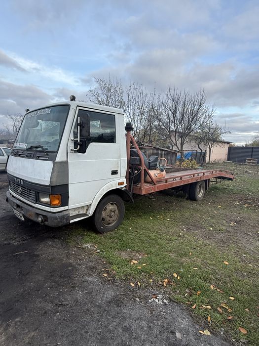 Продам евакуатор тата