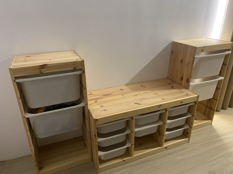 Zestaw mebli dzieciecych ikea z pojemnikami