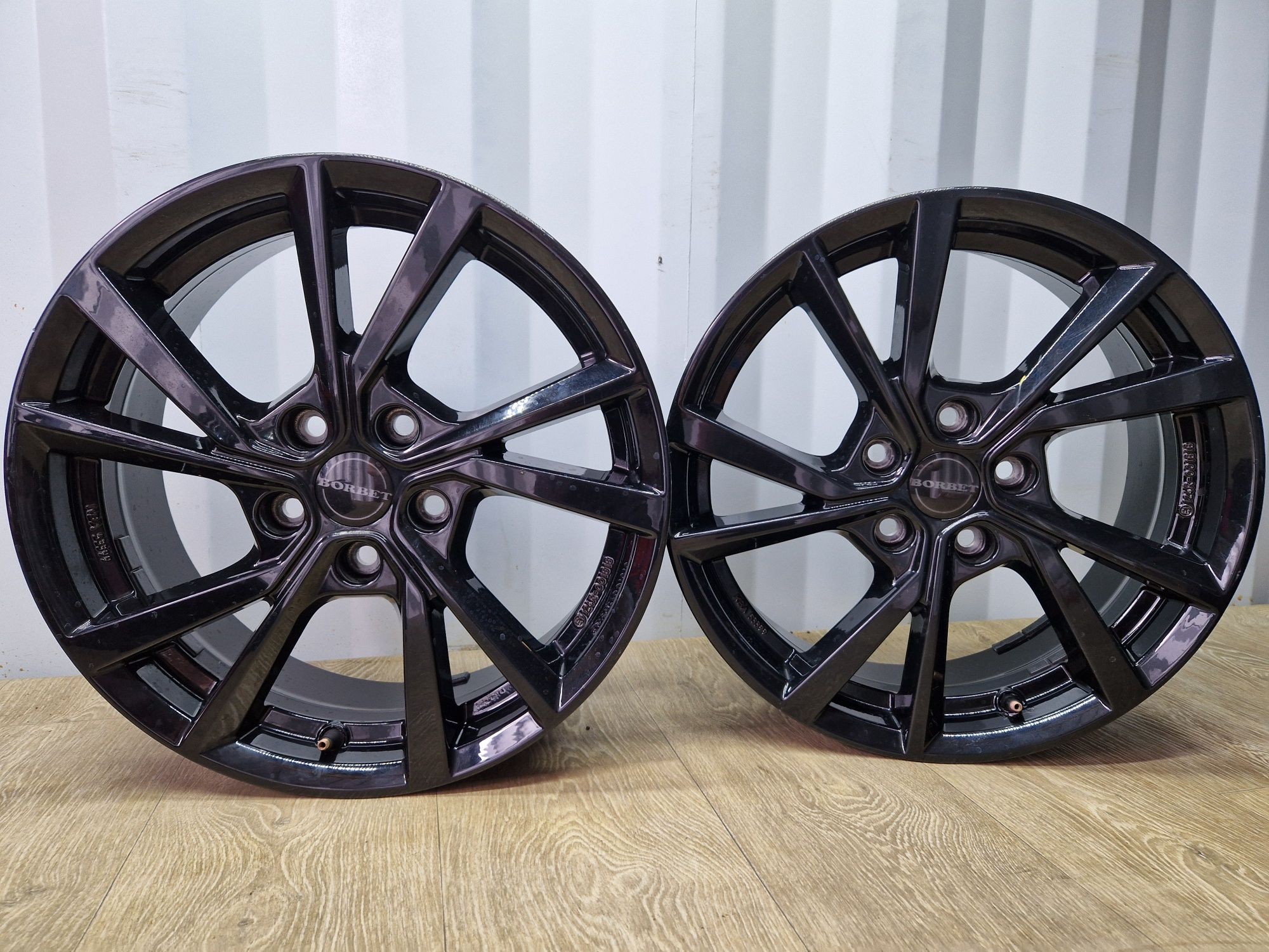 Felgi 17 skoda vw seat 5x112 6.5j et46 os 57.1