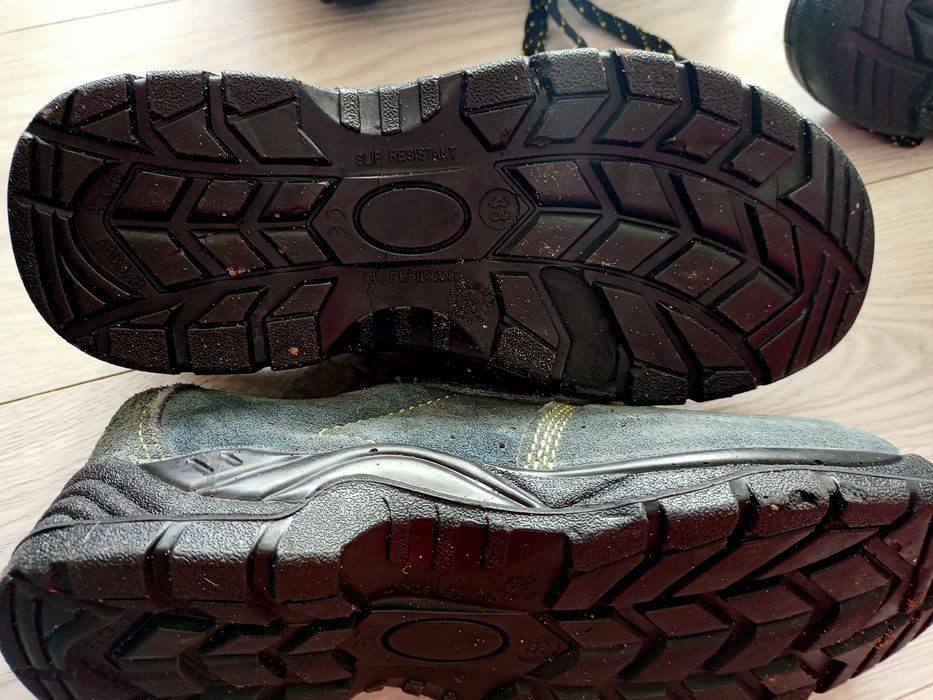 Buty robocze NOWE firmy Urgent,  rozmiar 36 i 2x 38r