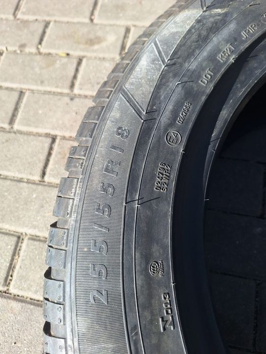 Zimowe opony 255/55R18