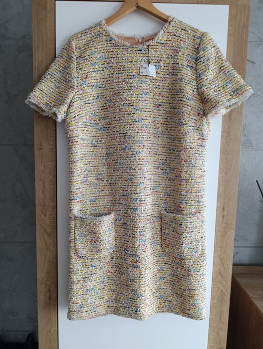 Mango rozmiar M 38 tweedowa sukienka krótki rękaw do pracy do biura