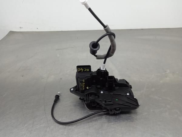 Fechadura / fecho porta trás direito VOLVO XC40 (536)