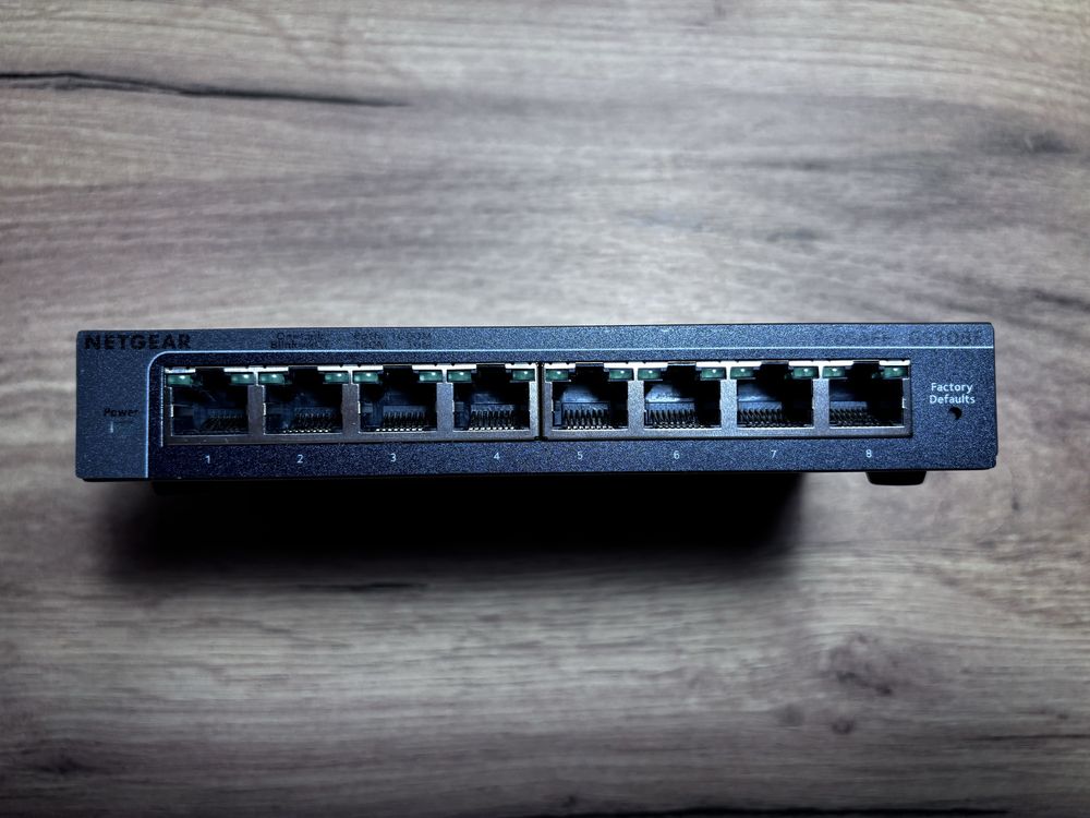 NETGEAR GS108E 8-Port Gigabit Ethernet Smart Managed Plus Switch