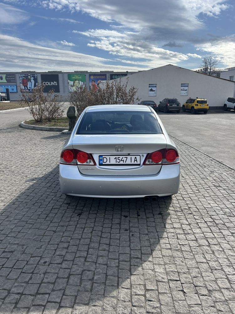 Honda Civic 2007 1,8 механічна Газ/бензин