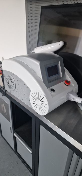Laser Q-Switch do usuwania tatuażu i makijażu permanentnego