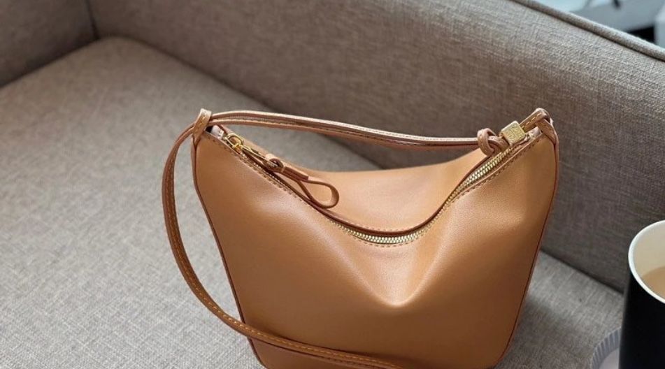 Torebka loewe hobo bag