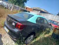 Carro  acidentado para  peças  ou reparar
