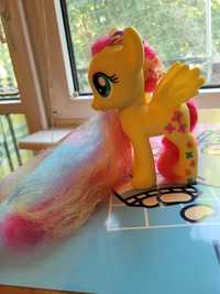 Duży kucyk Fluttershy My Little Pony G4