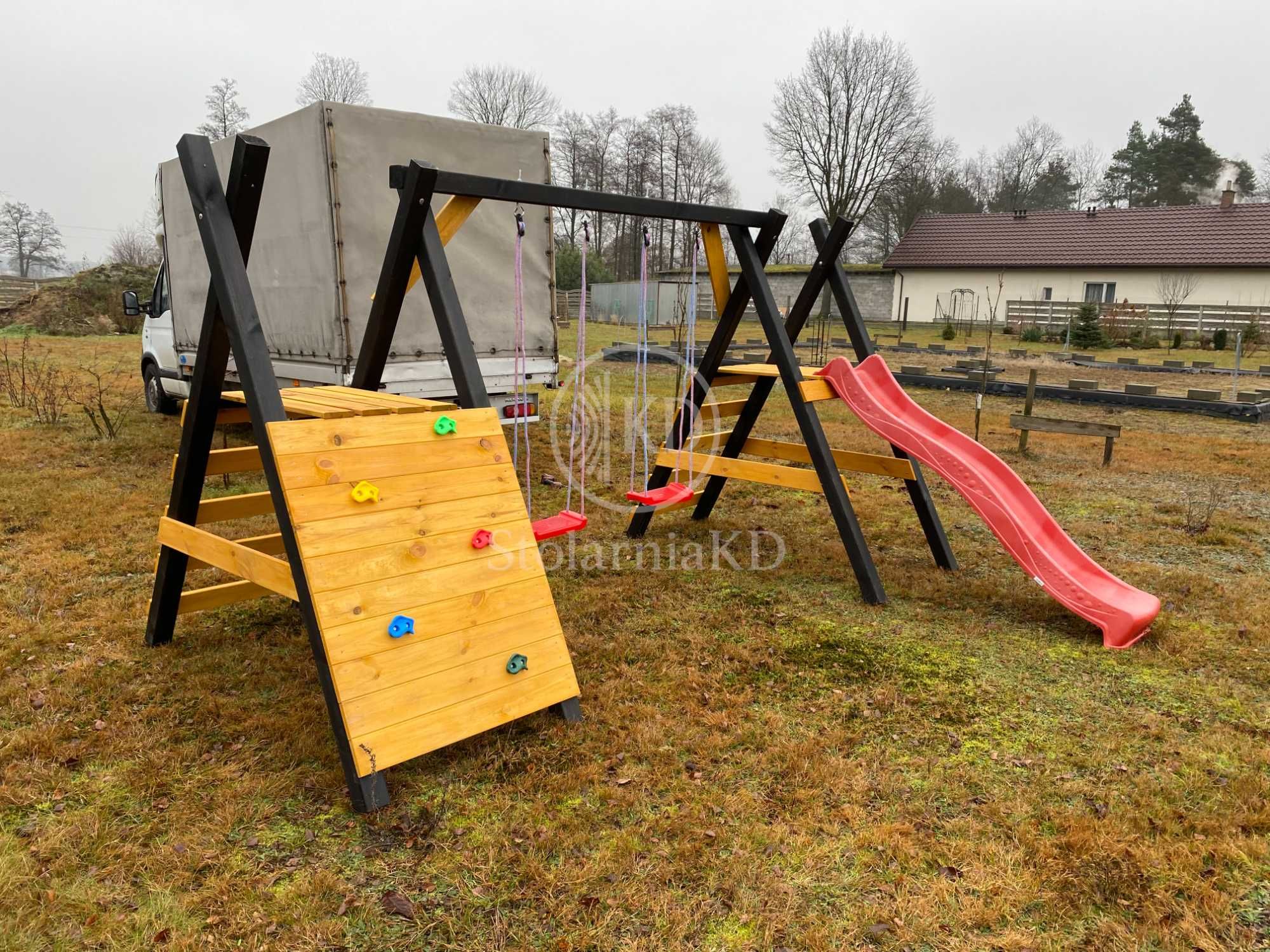 -> Plac Zabaw dla Dzieci zjeżdżalnia domek dla dziecka huśtawki GRATIS